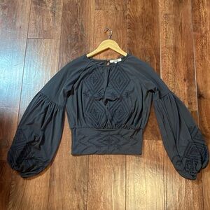 BKE balloon sleeve top